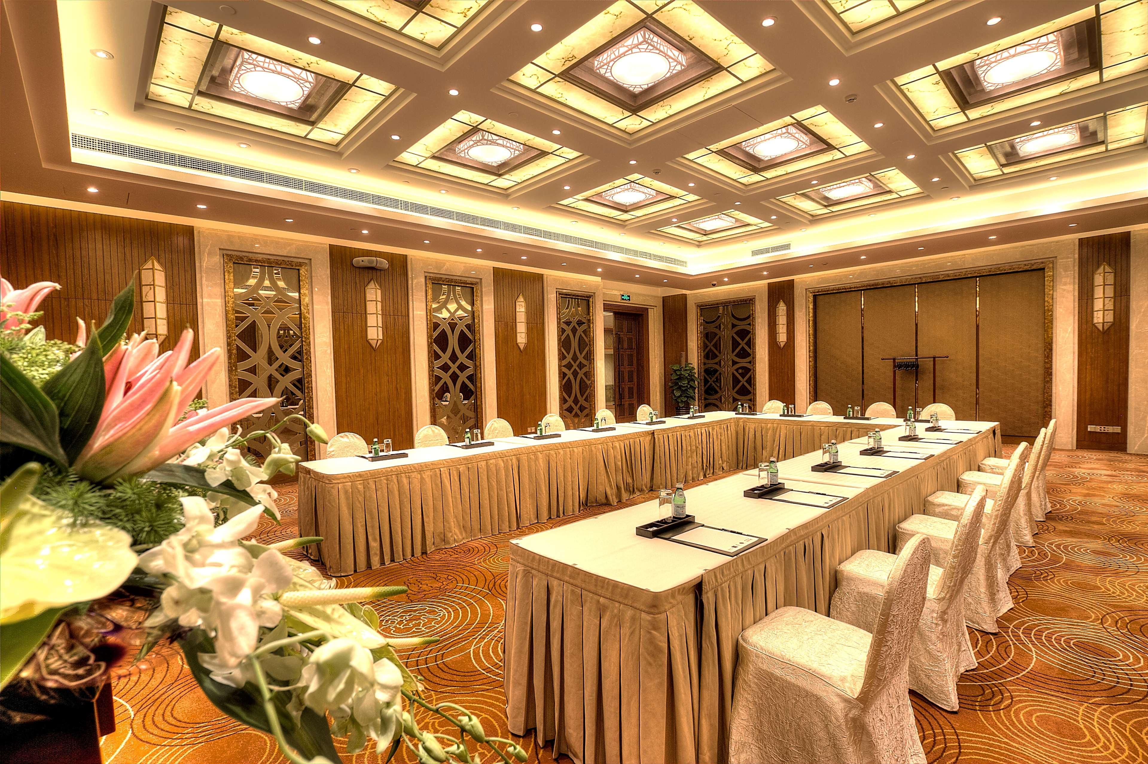 Radisson Collection Hotel, Xing Guo Shanghai Esterno foto